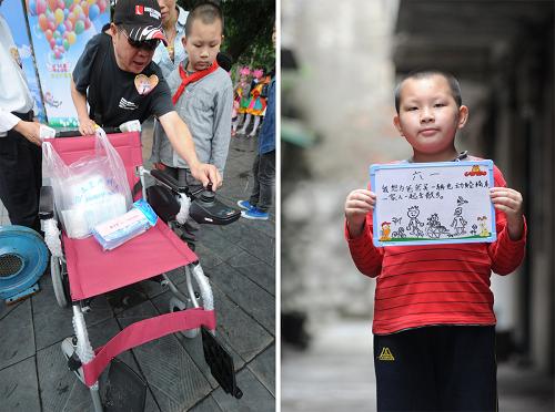 右图:龙永晟,男,8岁,小学二年级。他说:“每次爸爸坐着那辆破旧的木板车进出都很吃力,几次差点滑倒,如果爸爸能够有一辆轻便的轮椅,我们一家人就能一起出去散步了。”(5月25日摄) 左图:5月27日,爱心人士为龙永晟捐赠一辆电动轮椅。新华社发(黎寒池 摄)