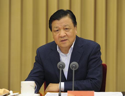 10月30日,中共中央政治局常委、中央党的群众路线教育实践活动领导小组组长刘云山在北京出席党的群众路线教育实践活动工作座谈会并讲话。 新华社记者 饶爱民 摄