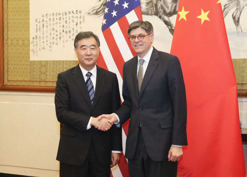 2月28日，江南平台入口
副总理汪洋在北京会见美国总统特别代表、财政部长雅各布·卢。新华社记者 丁林 摄